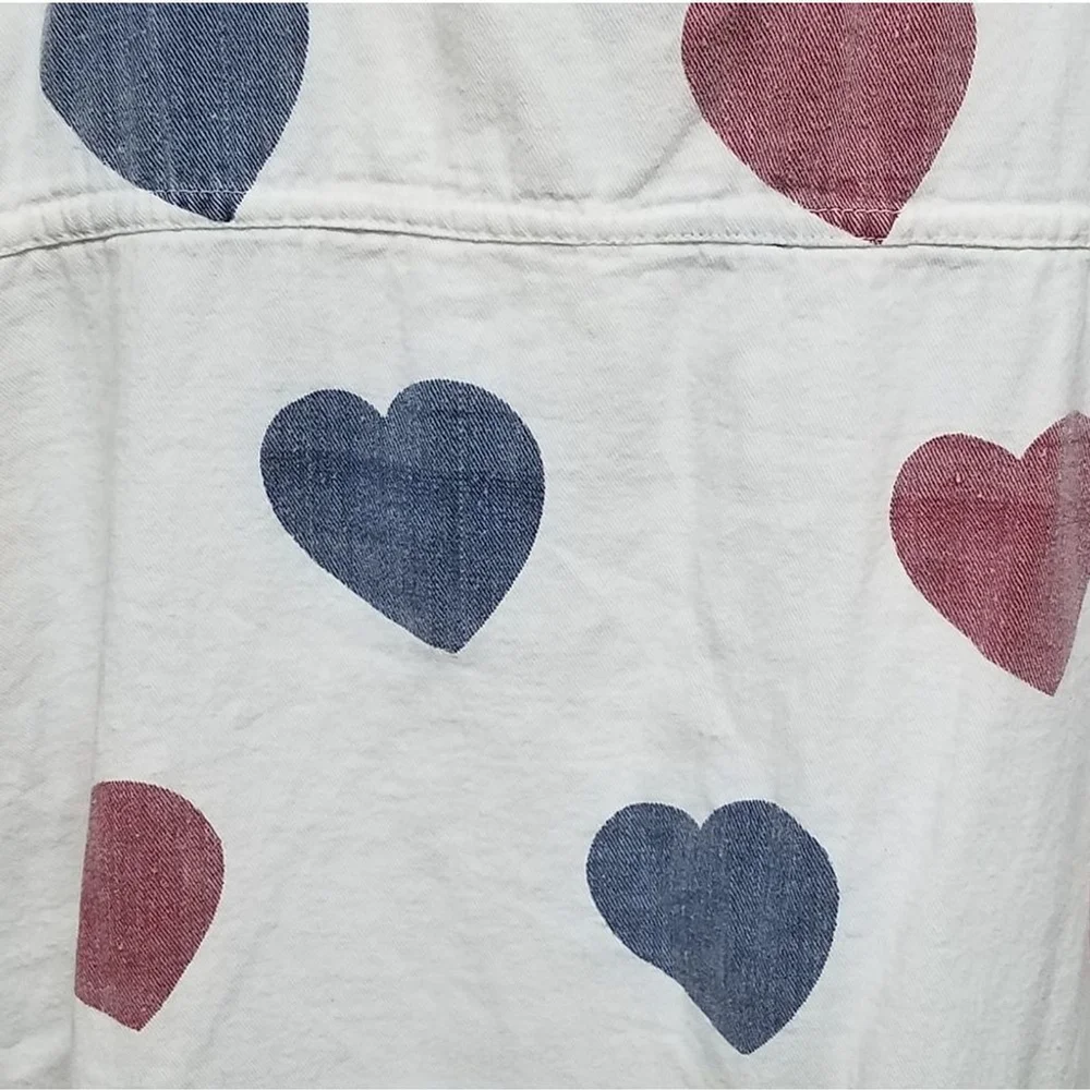 Vintage 80s Carolina Colours 11 White Blue Red Heart Denim V-neck Button Up Top - Picture 11 of 13